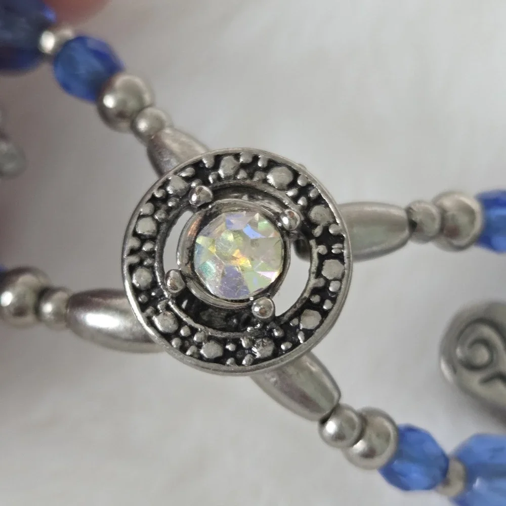 Lilla Rose Prism Badge Lanyard Silver Tone Blue Beaded ID Holder Teacher Nurse